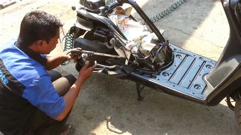 Honda Activa Chassis Number Rusted