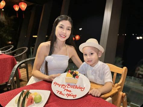 N Mc M C Bikini D N World Cup T Ng G Y Ngh N S Ng Nh I Cu C S Ng Nh M Sau Khi B T Ng