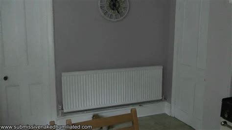 Sophie Parker Is In The Wrong Place At The Wrong Time Strip Em Naked Clips Sale