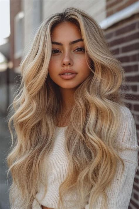 30 Stunning Latina Blonde Hairstyles For Olive Skin Haircuts For Thin Fine Hair Shoulder
