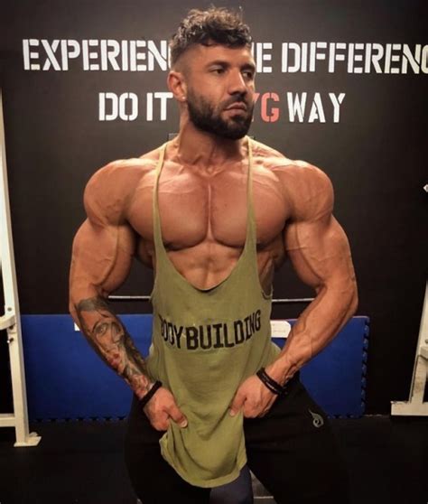 Horny For Muscle On Tumblr