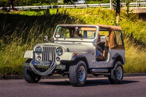 jeep stock  pictures royalty  images istock