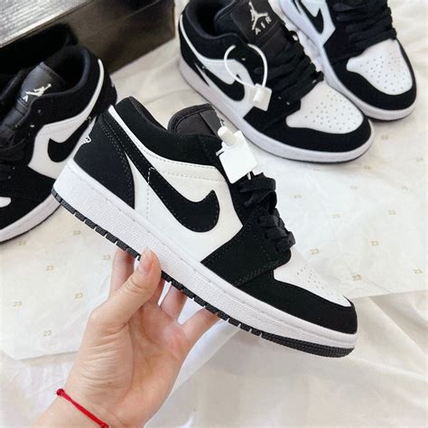 Gi Y Sneaker J Low Gi Y Th Thao J C Th P C C M U Hot Nh T Nam N Shopee Vi T Nam