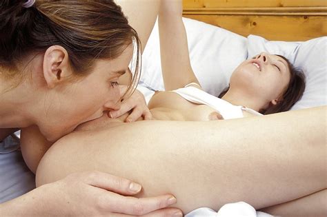 Tiny Tits Legs Lesbian XXX Dessert Picture