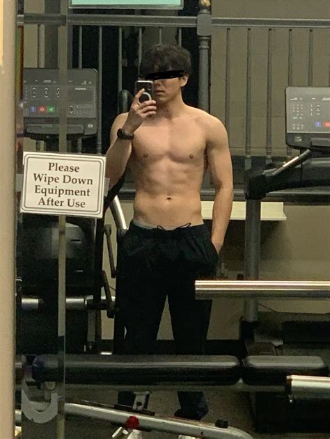 Wipe Me Down Nudes Gaysiansgonewild NUDE PICS ORG