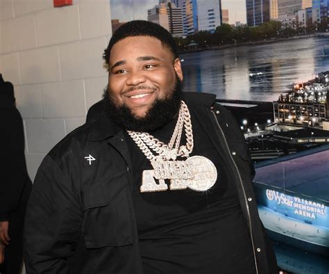 Rod Wave Spotted On Vacation Following Recent Tour Canelation