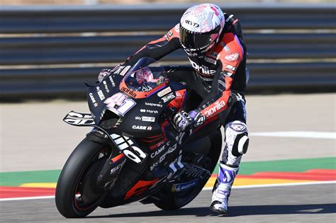 Aprilia Tests Carbon Fibre Frame Motogp Bike Visordown