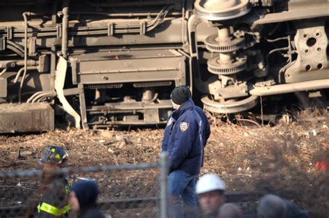 Engineer fell asleep before deadly train derailment: feds