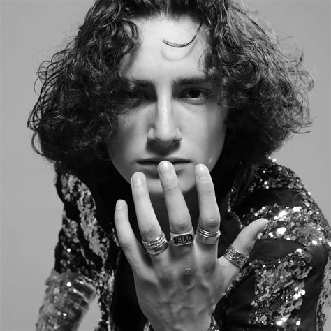 Contratación De Emilio Osorio Cantantes De Música Pop