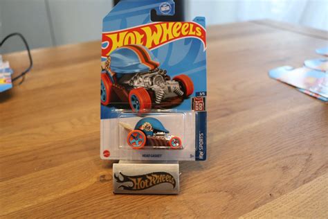 Hot Wheels HW Sports Head Gasket Long Card