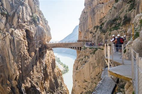 The 10 Hikes Around The World Worth Traveling For