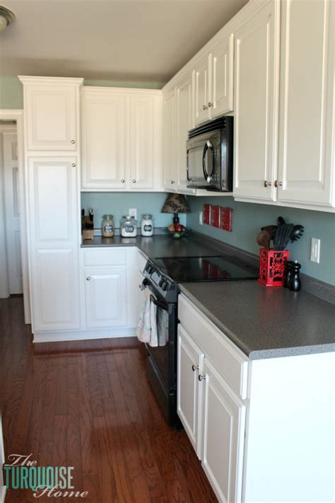 Apply Painting Cabinets White How To Paint Kitchen Cabinets White