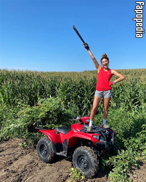 Laura Carlson Wilson Nude OnlyFans Leaks Photo 4425659 Fapopedia