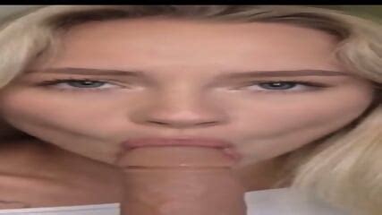 Snow Is Falling Webcam Dildo Blowjob