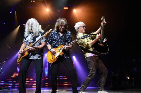 See Photos Setlists From Styx And REO Speedwagon At St Joes In