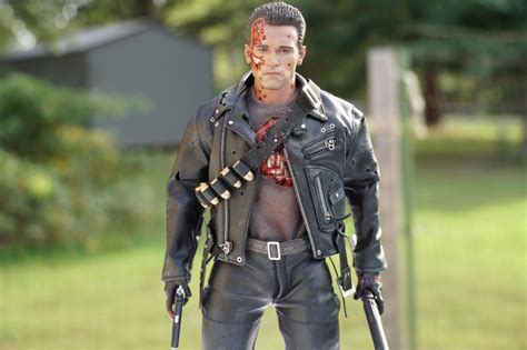 Hot Toys Dx T T Battle Damaged Version Scale Collectible Figure Page