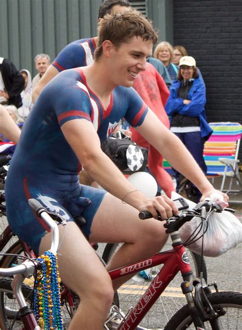 Blog De Un Gay Adolescente Desnudos En La Calle