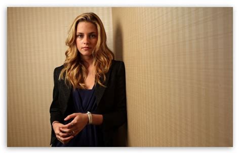 Kristen Stewart Blonde Hair K UHD Wallpaper For UltraHD Desktop And TV Smartphone And