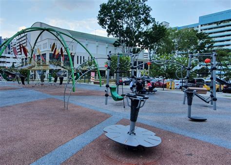 hdb playgrounds  kids  singapore honeykids asia