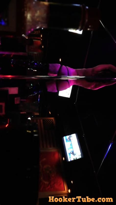 Stripper Goddess With Perfect Ass Watch Entire Vid For Twerking