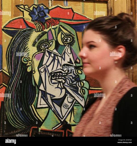 Picasso The Weeping Woman