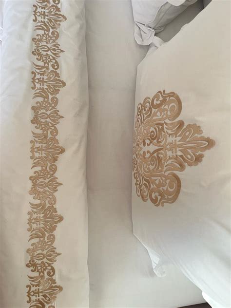 BÉGUM NUDE PARURE DE DRAP Hortensia