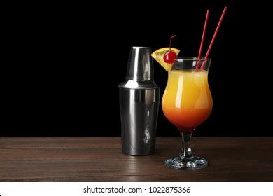 Glass Sex On Beach Cocktail Shaker Stock Photo 1022875366 Shutterstock