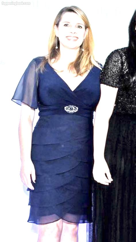 Faye Barker Nude OnlyFans Leaks Fappening FappeningBook