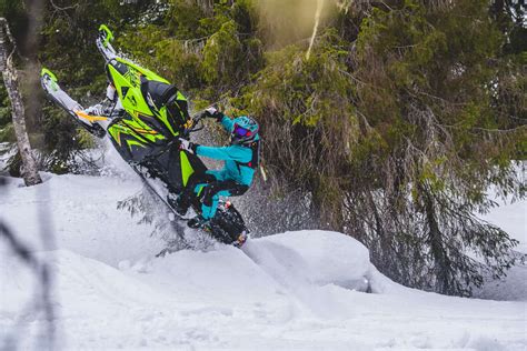 ARCTIC CAT HARDCORE ALPHA SLUTTEN NÆRMER SEG Sledtrax