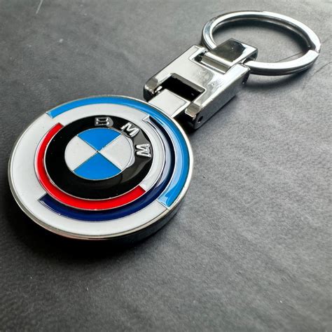 bmw emblem keychain