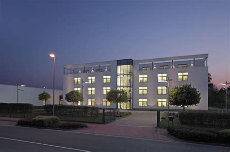 Wahl GmbH + Co. KG - Home