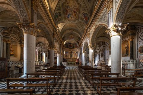 Le Differenze Tra Pianta A Croce Latina E A Croce Greca