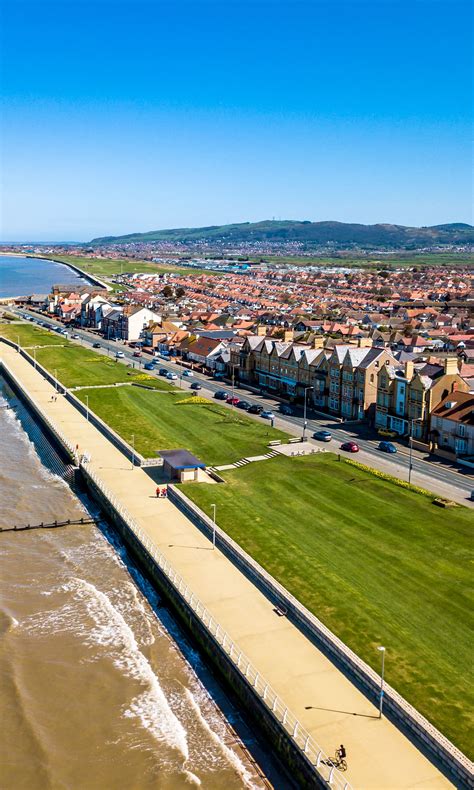 North Wales Holidays 2024/2025 | Cheap Holidays to North Wales