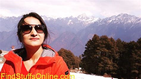 Meenakshi Kandwal Hot Images