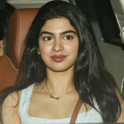 Actress Jhanvi Kapoor Looked Hot And Sexy On Special Screening Of Dhadak Picture On Hello