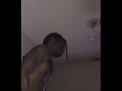 Golpeando Sus Tripas XVIDEOS