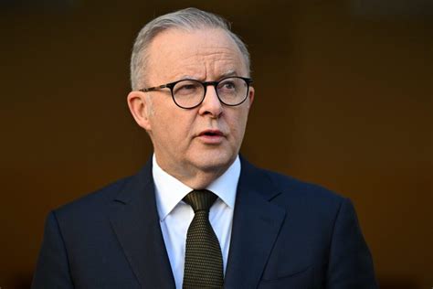 Prime Minister Says Liberal Party Shifting To The Far Right Amid