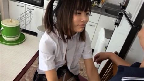 We Love Amateur Asian College Teens In Dorm Pt 1 At DrTuber