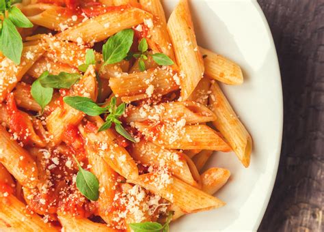 Pâtes à la sauce tomates et ricotta