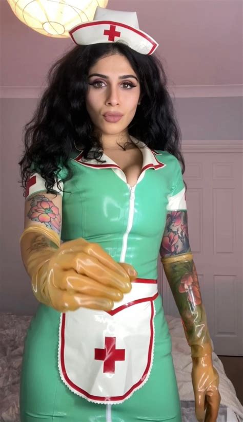 My Latex Gets You So Hard My Gloves Make You Precum Dont They😈 Rlatexfetish