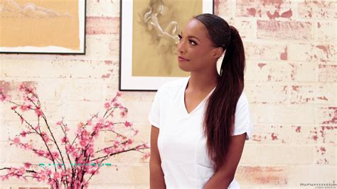 Stunning Daya Knight Strips Off For A Nuru Massage And A Hard Fuck 15 Photos