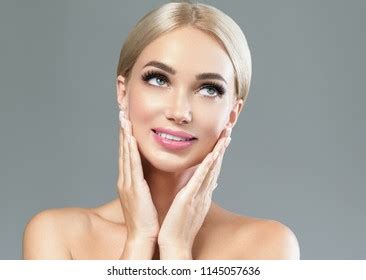 Beautiful Blonde Hairstyle Woman Long Blonde Stock Photo Shutterstock