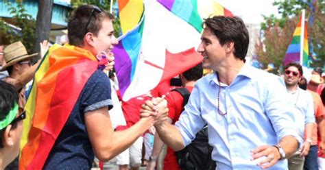 Celebrity Tweets About Justin Trudeaus Victory And Goodbye To Harper