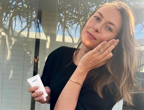 5 Beauty Essentials From Maria Sharapova Goop