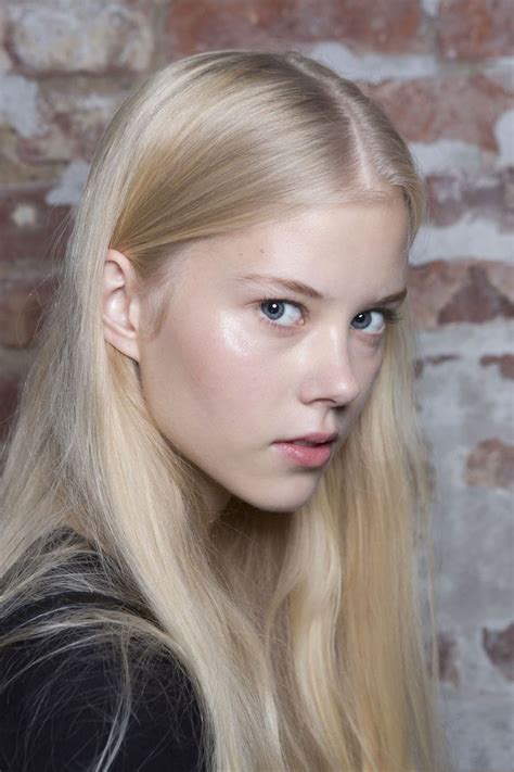 Dark Blonde Hair Blonde Beauty Hair Beauty Natural Hair Styles Hair Inspo Hair Inspiration