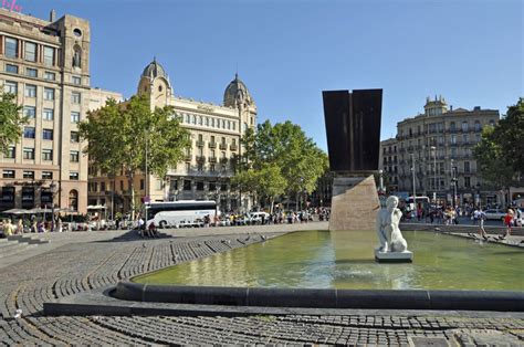 Placa de Catalunya, Barcelona – U3A Moraira-Teulada