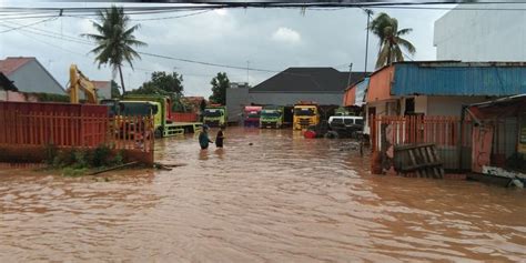 Penyebab Banjir Di Dawuan Karawang Karena Pintu Air Situ Kamojing