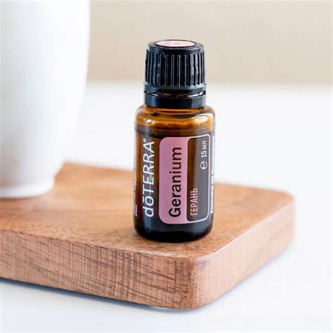 Эфирное масло герани | Эфирные масла doTERRA