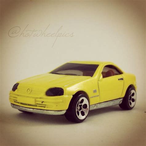 0646 Mercedes SLK 1998 Hot Wheels First Editions Hotwheels Toys Mercedes In 2024