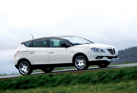 Lancia Delta Platino Manual 1